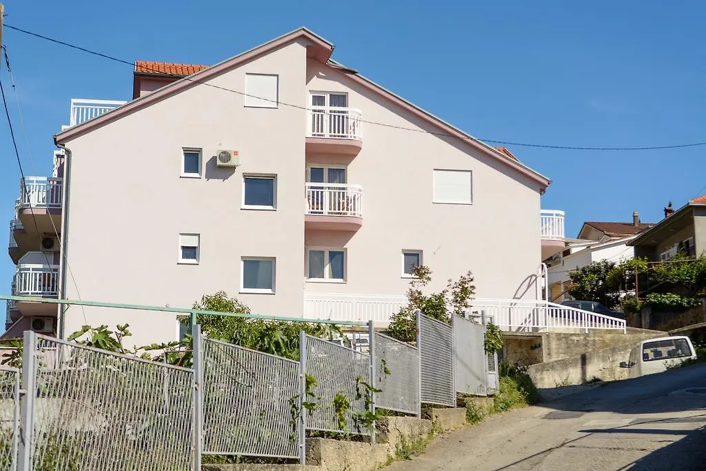 Apartmani Mm Trogir